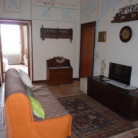 Appartamento Palazzo Del Provveditore Vista Lago Desenzano del Garda Buitenkant foto